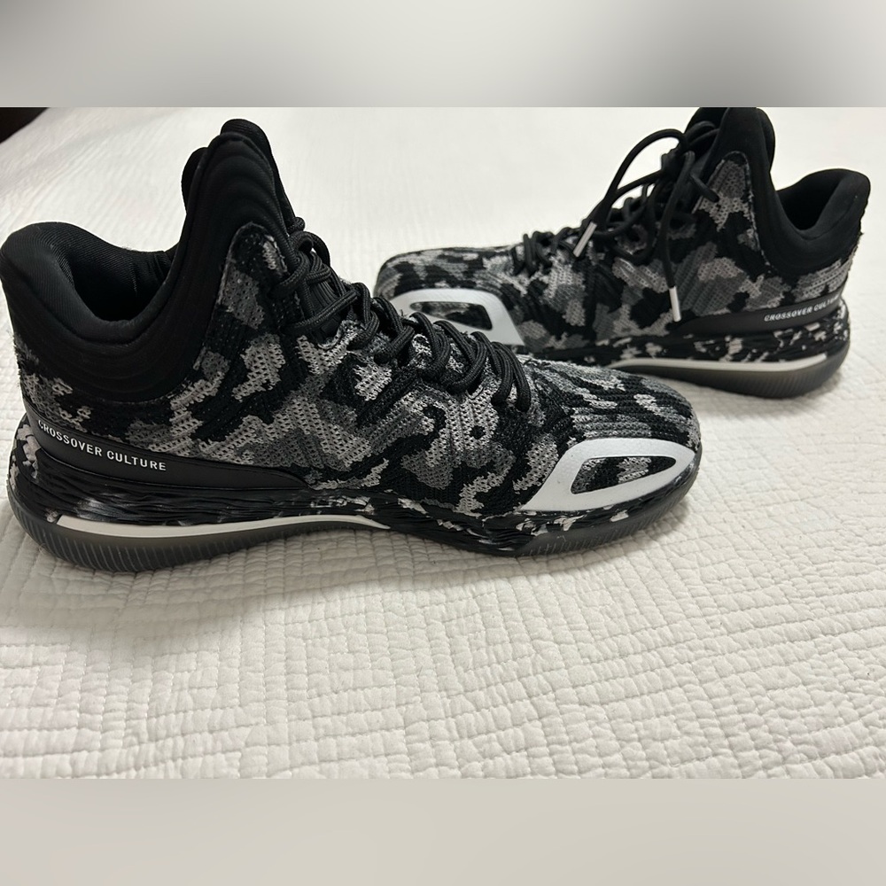Crossover Culture High Tops
